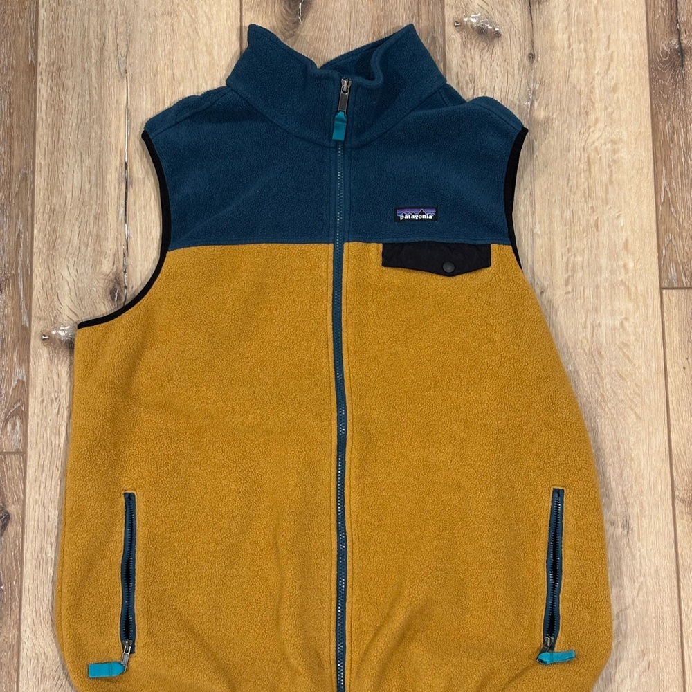 Patagonia Mustard & Turquoise Synchilla Vest